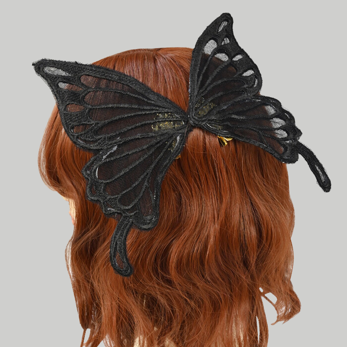 Black butterfly hairclip