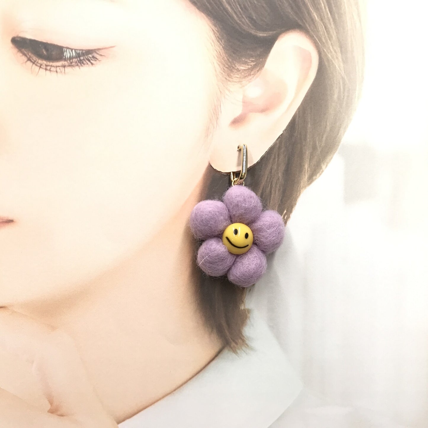 Flower power earrings