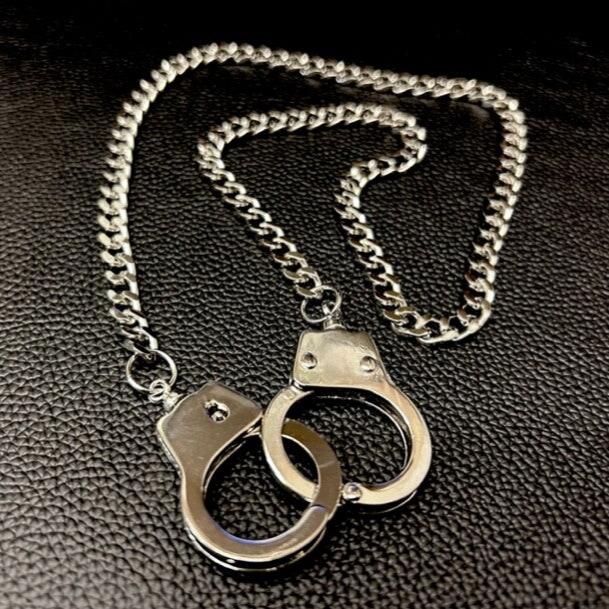 Handcuff chain stainless steel necklace